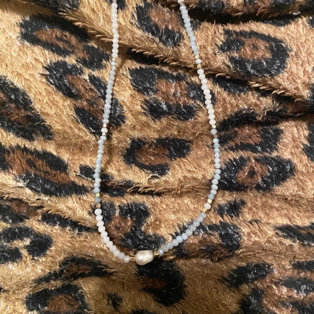 Elegant Beaded Necklace with Pearl Accent